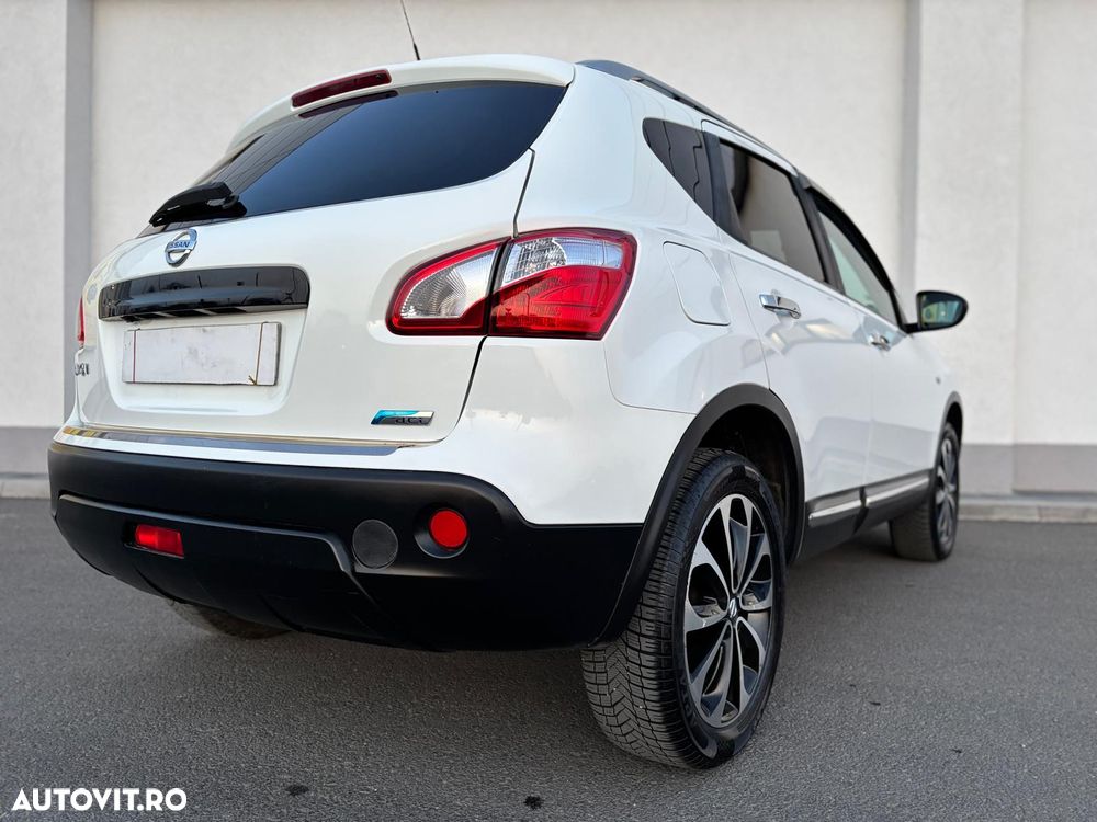 Nissan Qashqai - 2