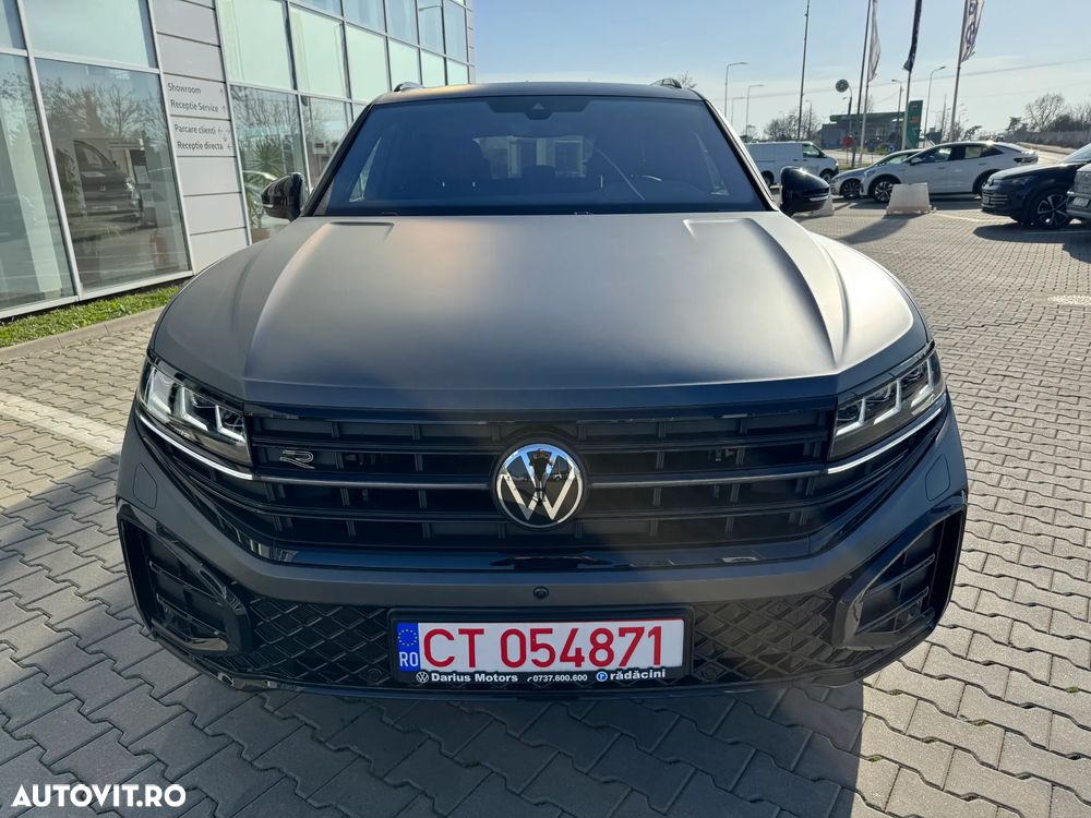 Volkswagen Touareg V6 TDI 4MOTION R-Line - 4