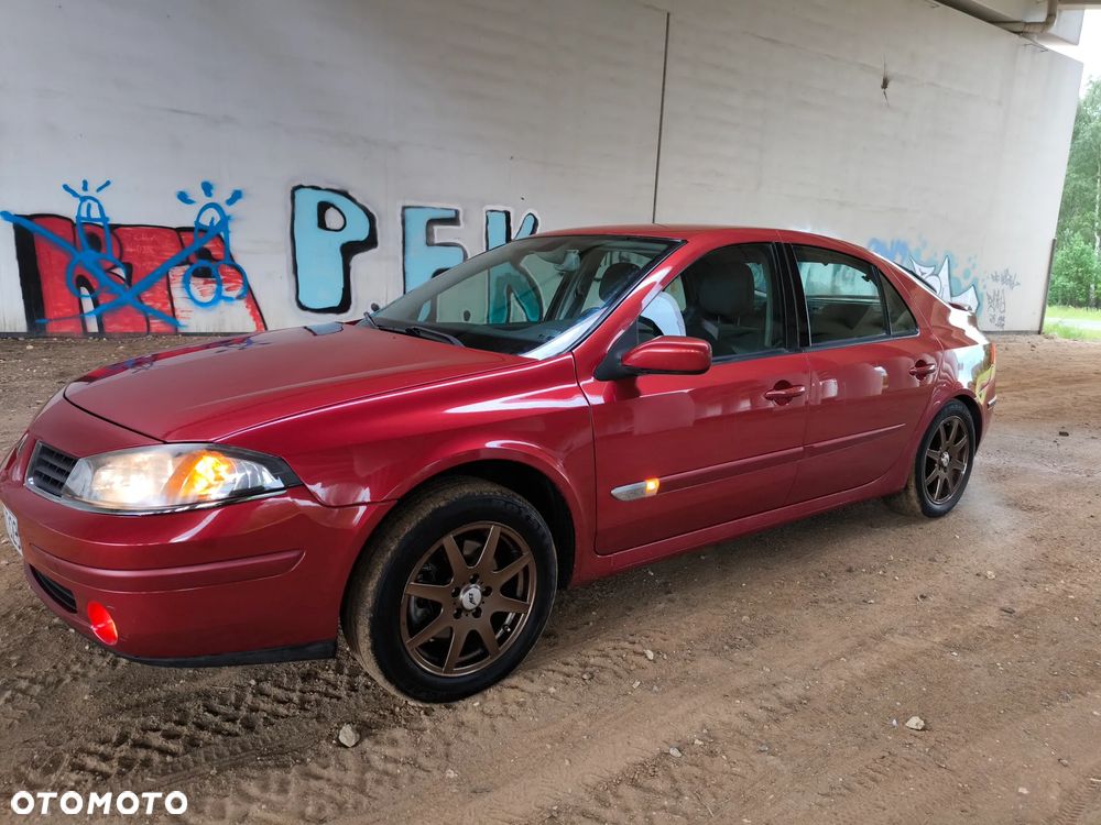 Renault Laguna 2.0 Luxe Privilege - 3
