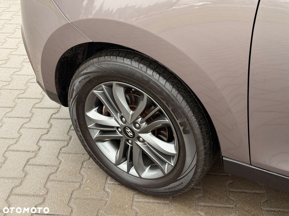 Hyundai ix35 1.6 2WD Fifa World Cup Edition - 34