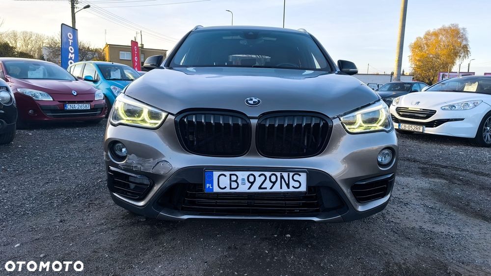 BMW X1 xDrive25i GPF Sport Line - 5