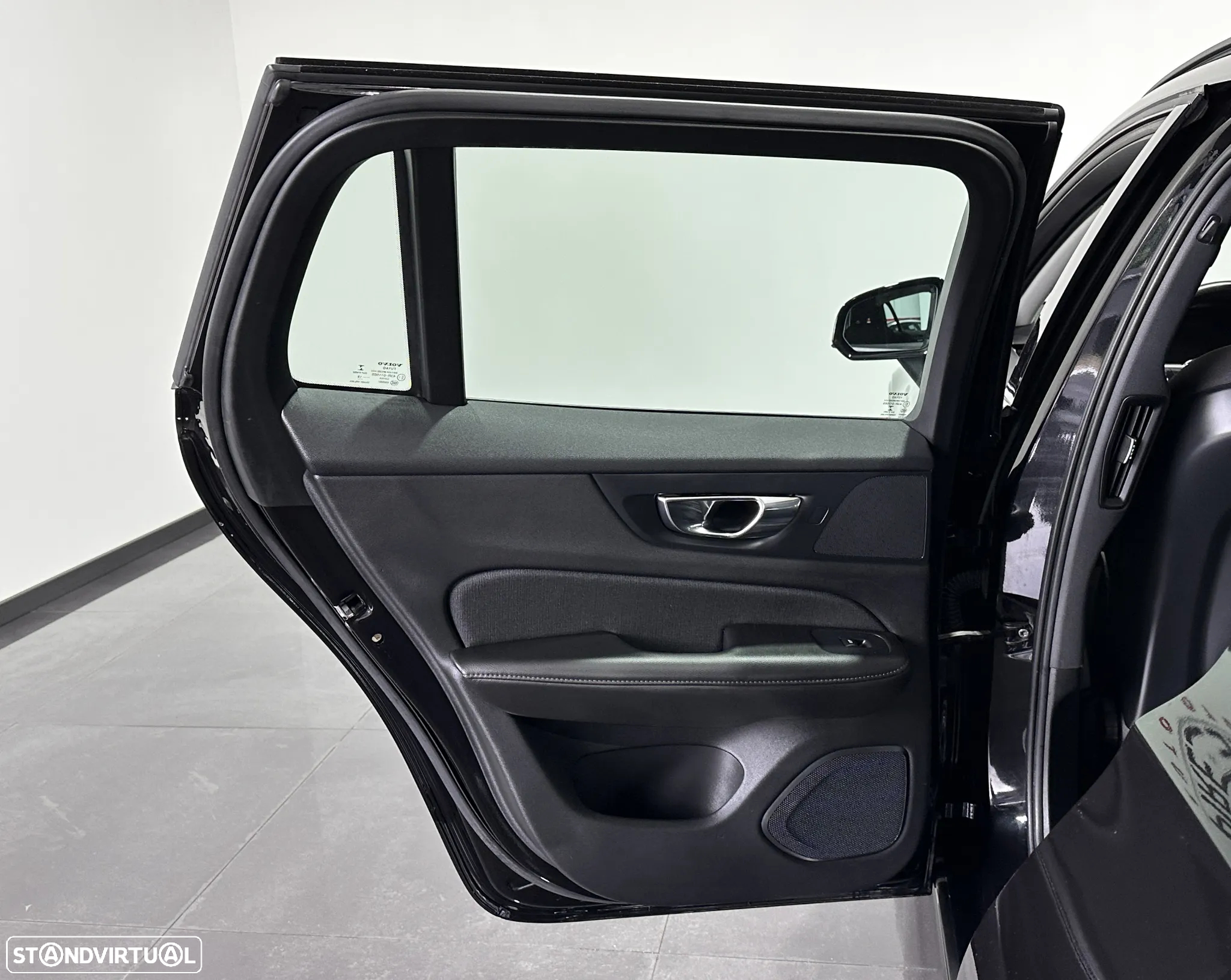 Volvo V60 2.0 T6 AWD TE Inscription Expression - 41