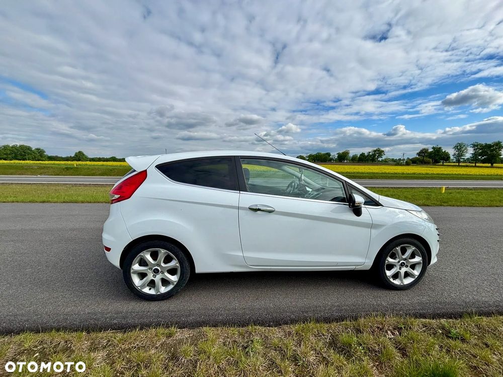 Ford Fiesta 1.6 TDCi Titanium - 4
