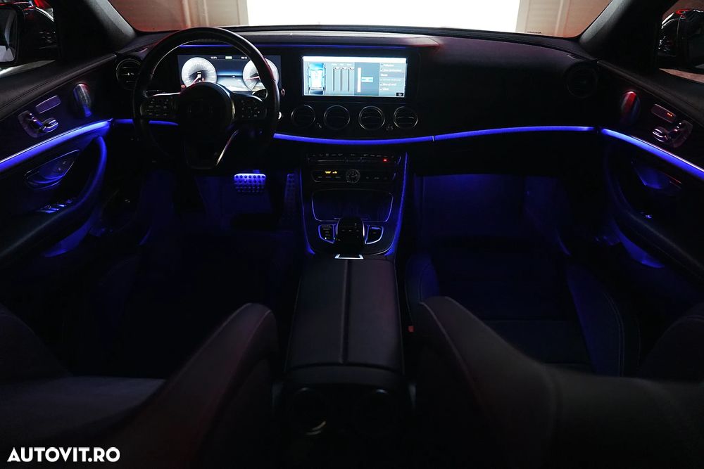 Mercedes-Benz E 300 9G-TRONIC AMG Line - 27