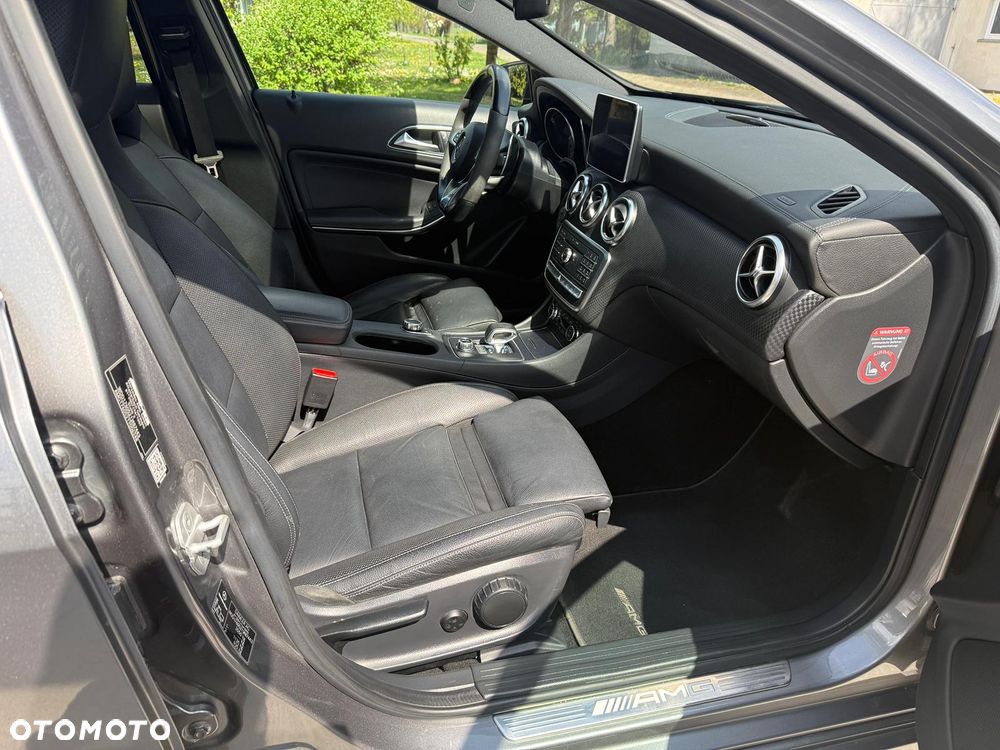 Mercedes-Benz Klasa A AMG 45 4-Matic - 9