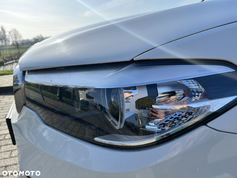 BMW Seria 5 520d M Sport - 16