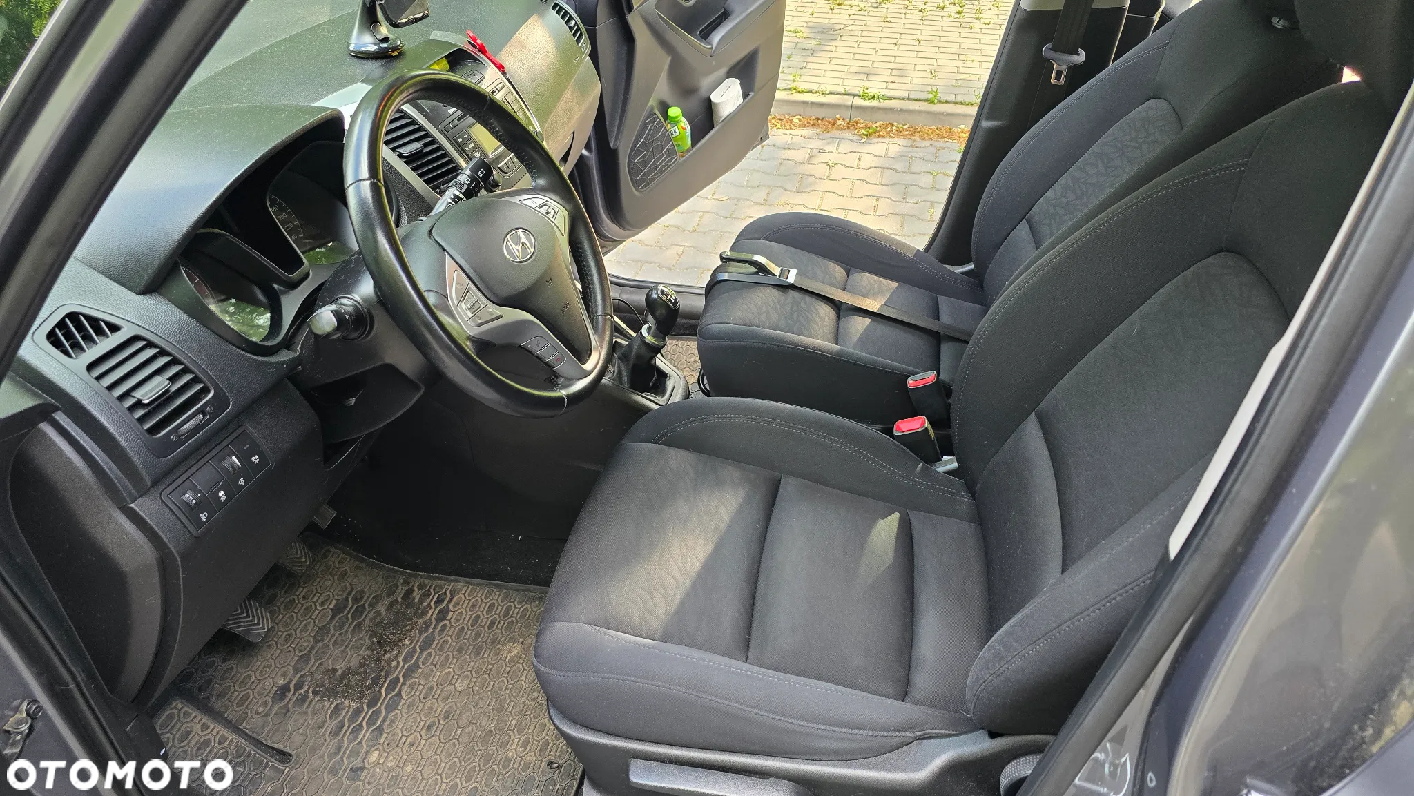Hyundai ix20 1.4 CRDi Premium - 11