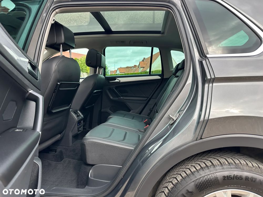 Volkswagen Tiguan - 13