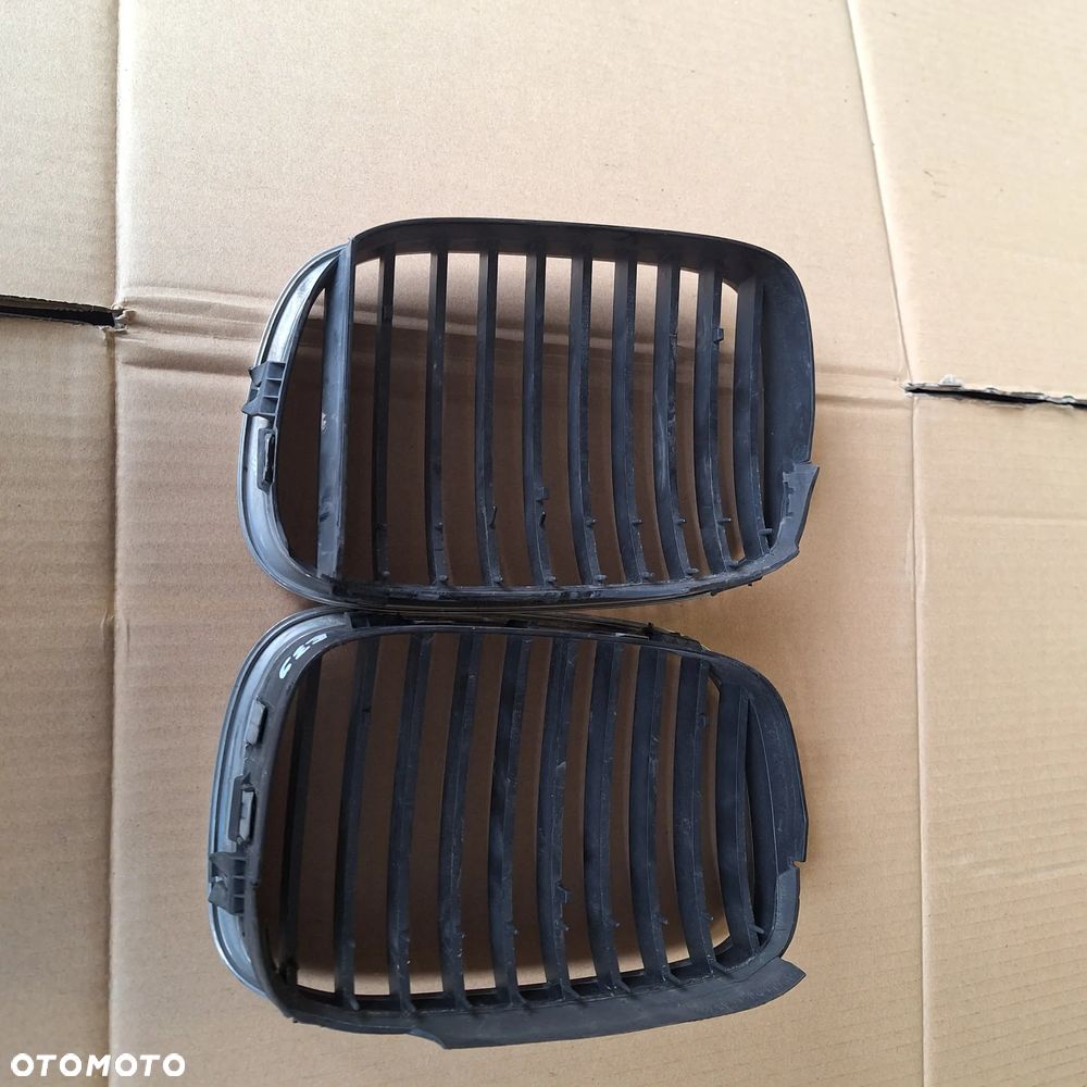 GRIL GRILL NERKA BMW E39 - 2
