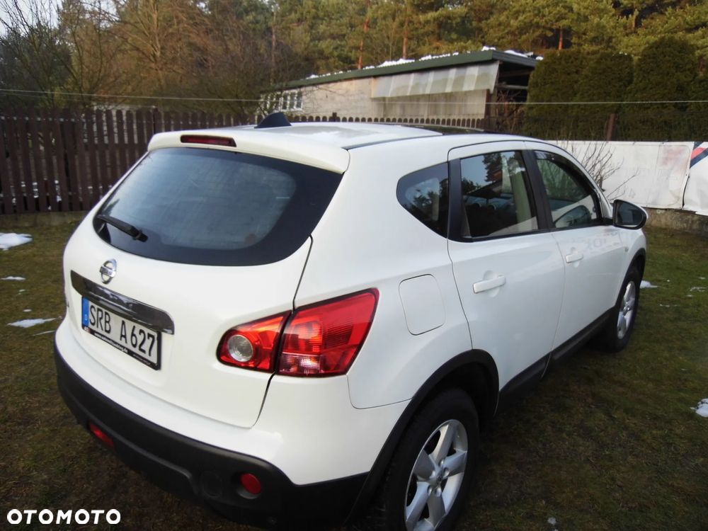 Nissan Qashqai 1.6 visia - 15