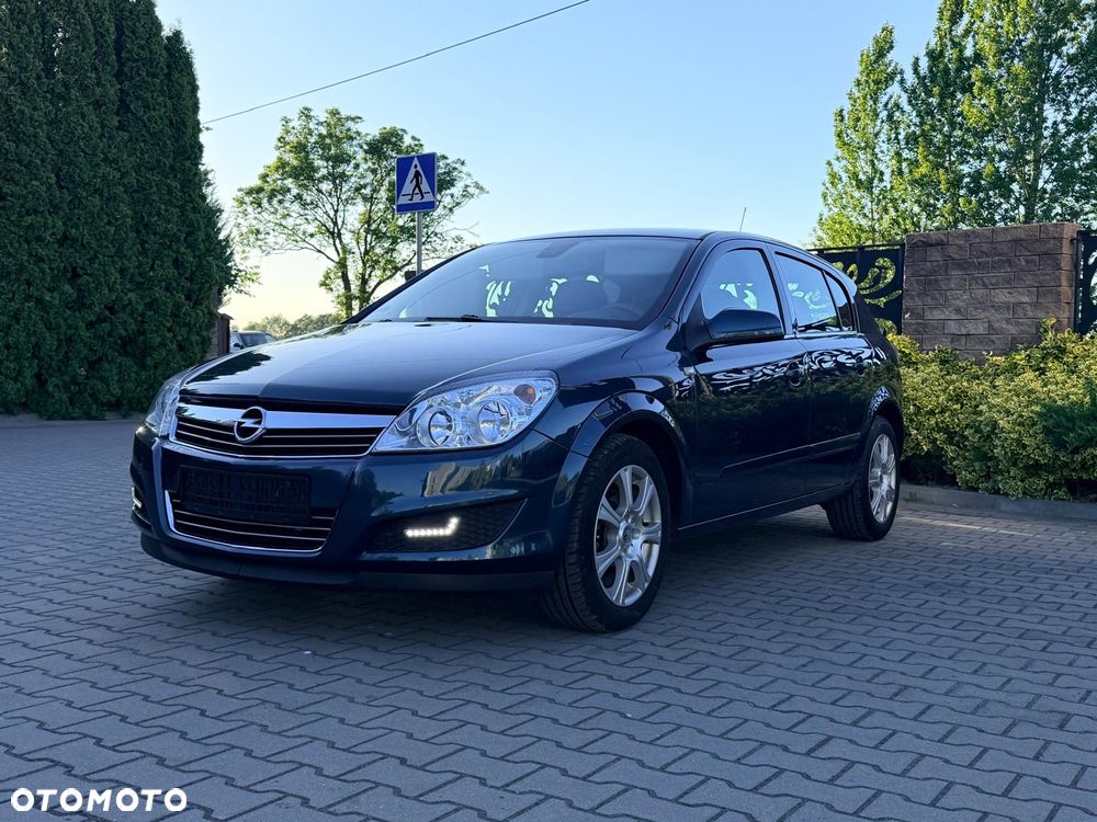 Opel Astra 1.6 Innovation - 11
