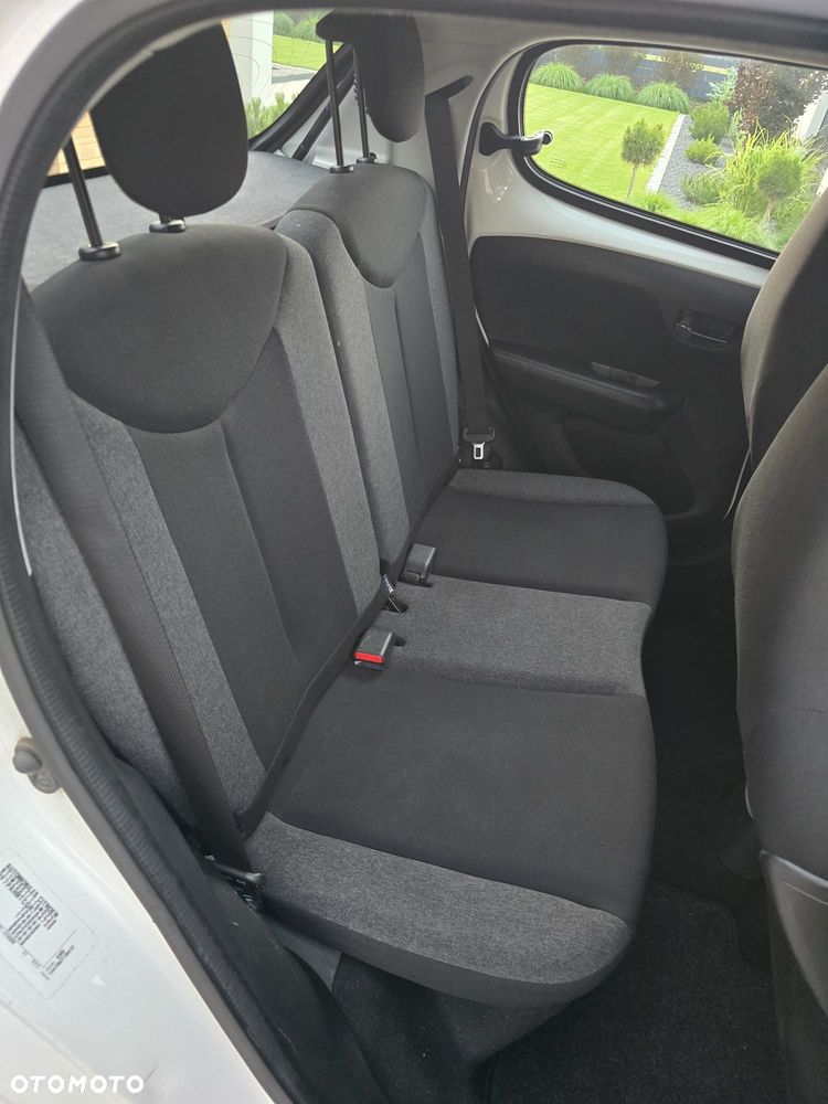 Citroën C1 1.2 Pure Tech Airscape Feel Edition - 8
