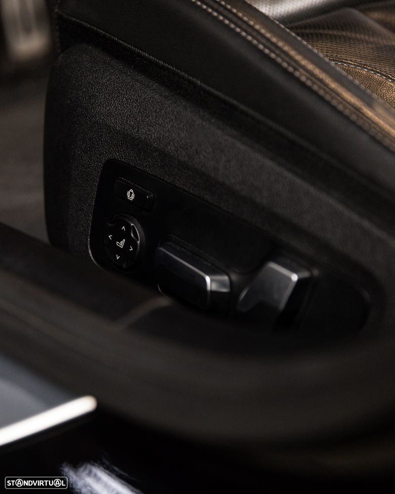 BMW 840 Gran Coupé d xDrive Pack M - 24