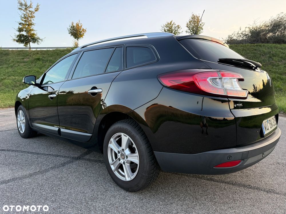 Renault Megane TCe 130 Dynamique - 8