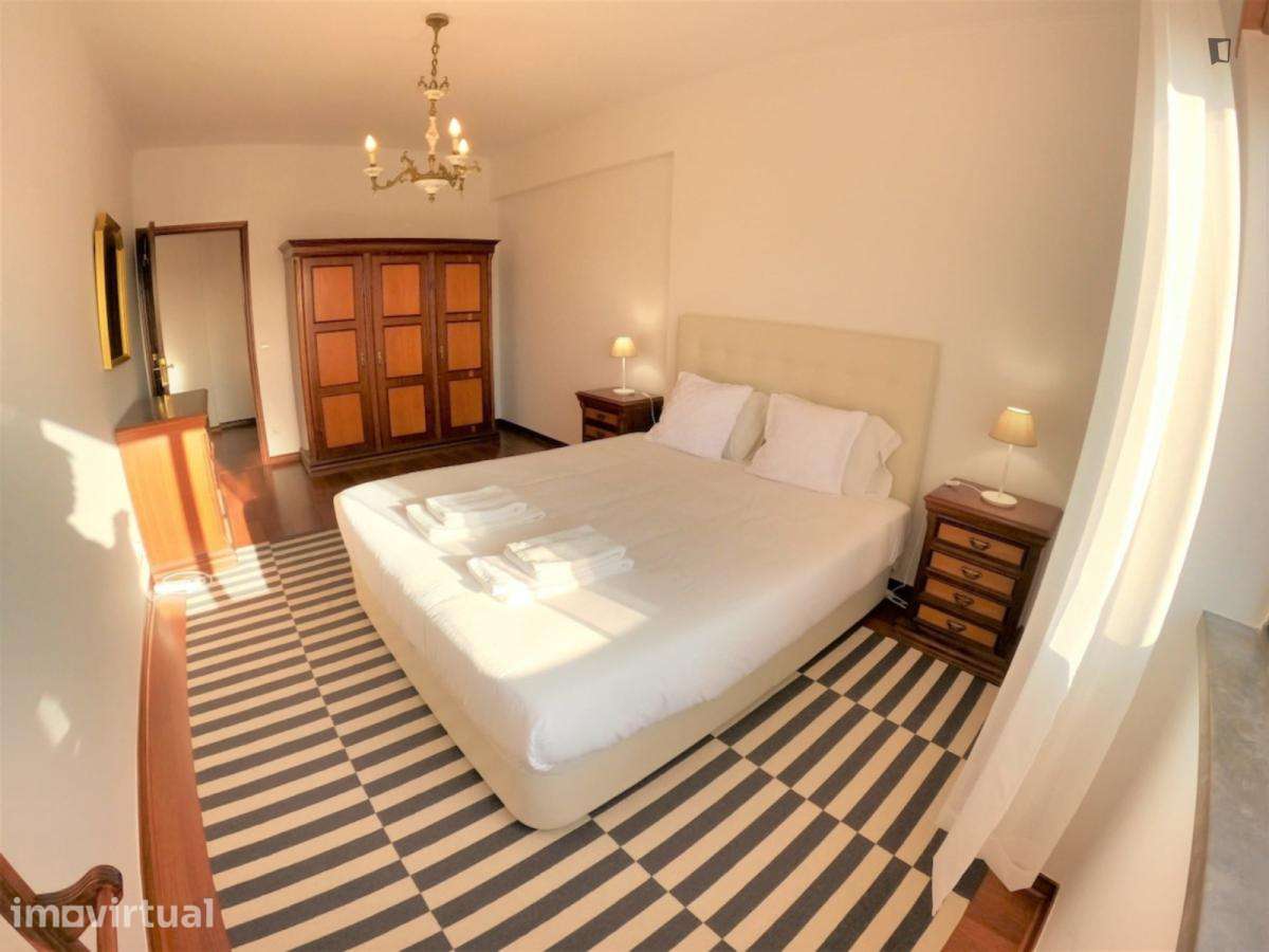 Apartamento com 2 quartos - localizado em Linda-a-Velha Lisbon - Grande imagem: 4/24