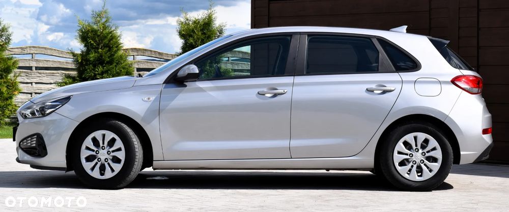 Hyundai i30 1.5 DPI Classic + - 4