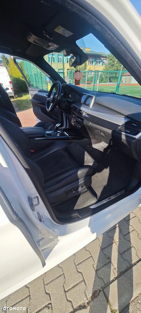 BMW X5 xDrive25d - 16