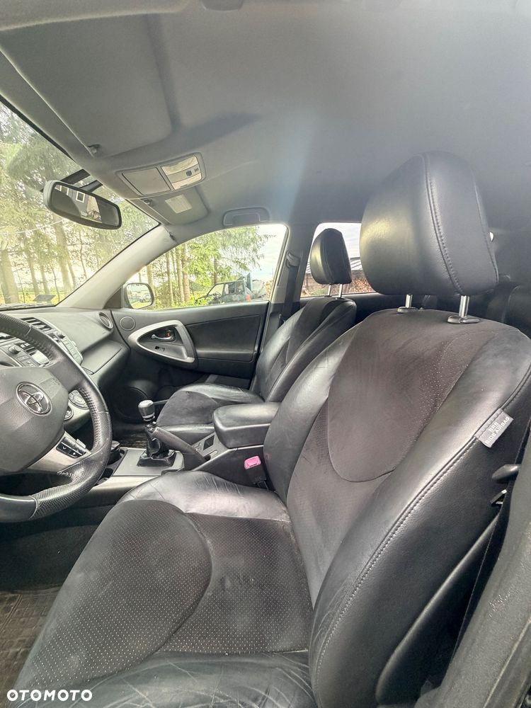Toyota RAV4 2.2 D-4D Sol 4x2 - 14