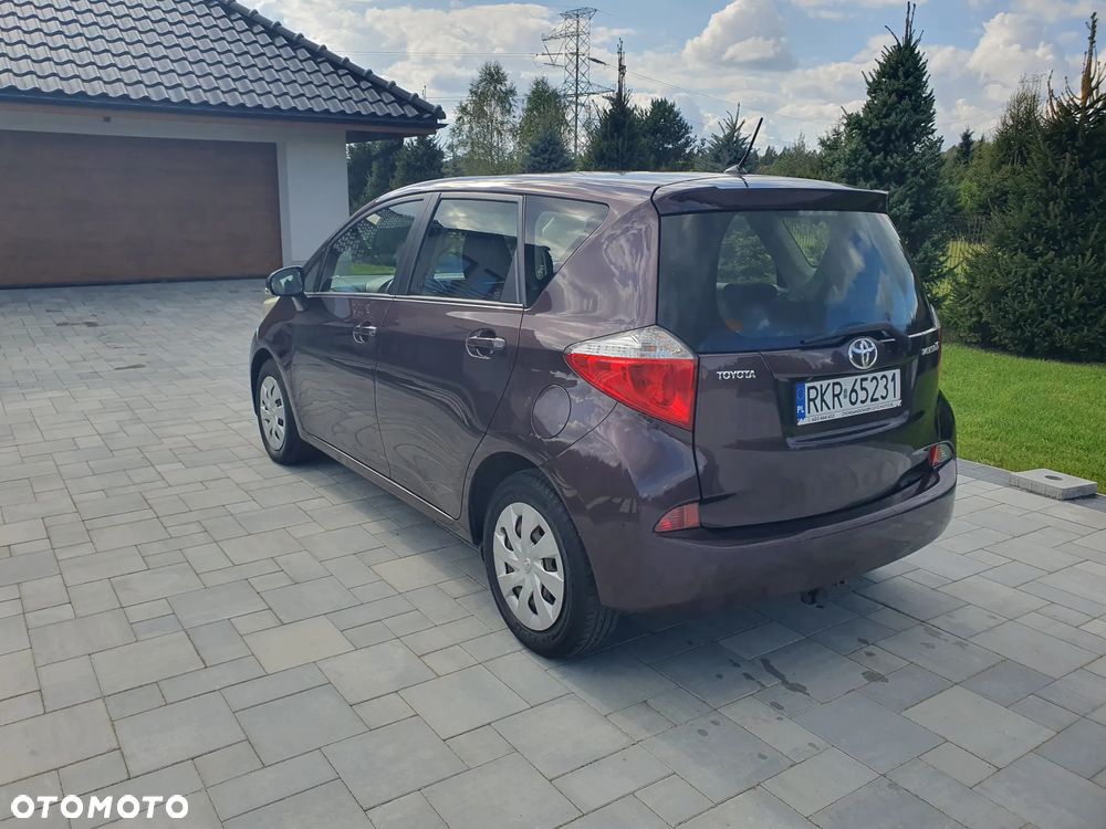 Toyota Verso S 1.33 VVT-i Life - 3