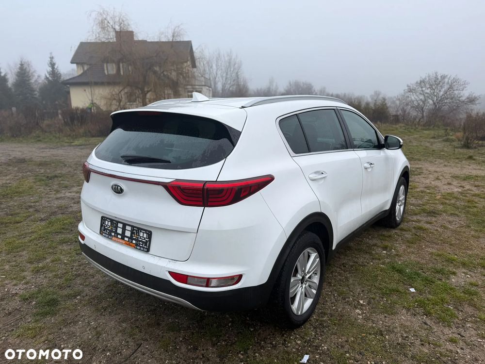 Kia Sportage 1.6 GDI 2WD Dream-Team Edition - 3