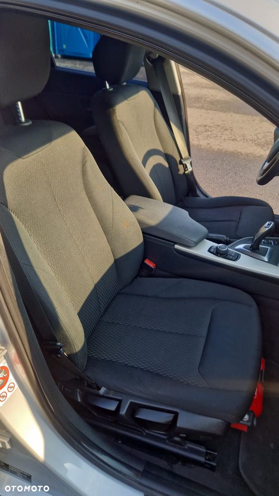 BMW Seria 3 318d Advantage - 14