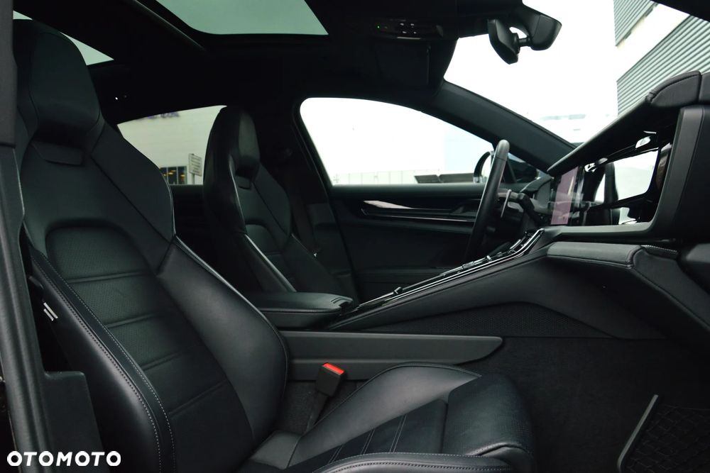 Porsche Panamera 4 - 20