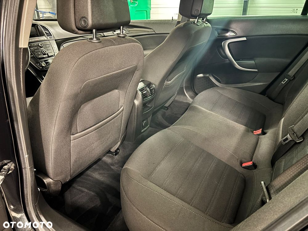 Opel Insignia - 18