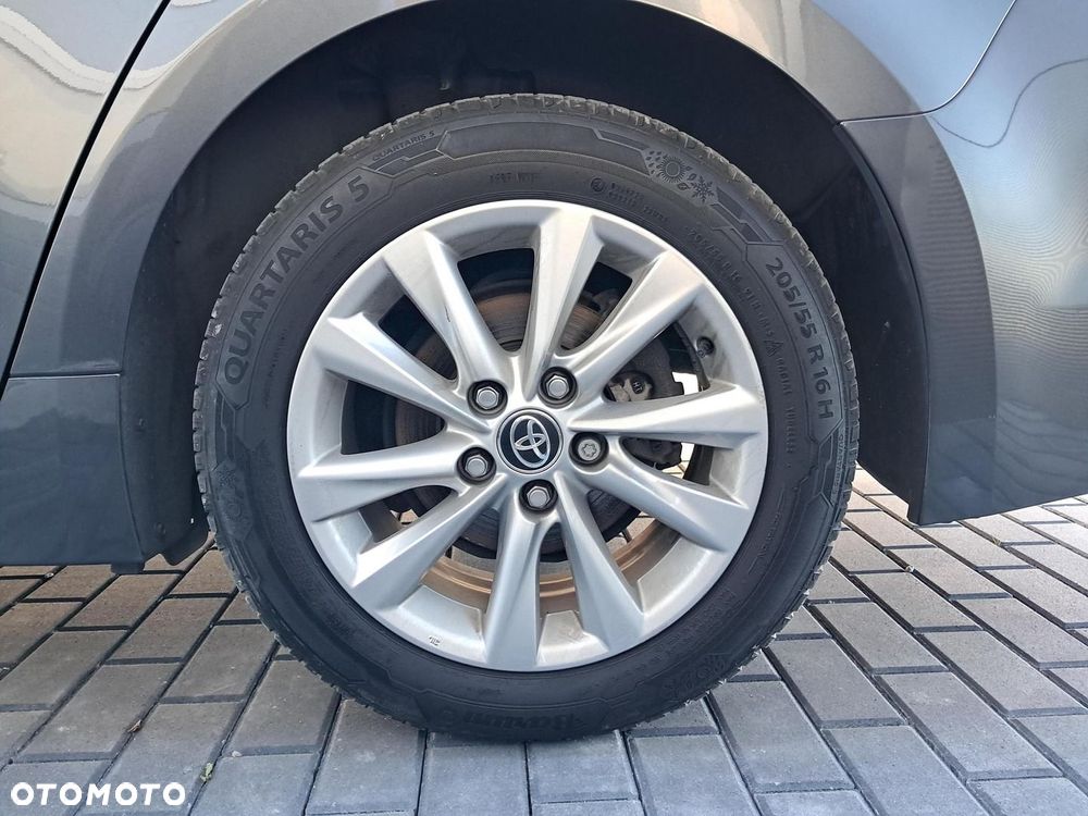 Toyota Corolla 1.8 Hybrid Comfort - 24