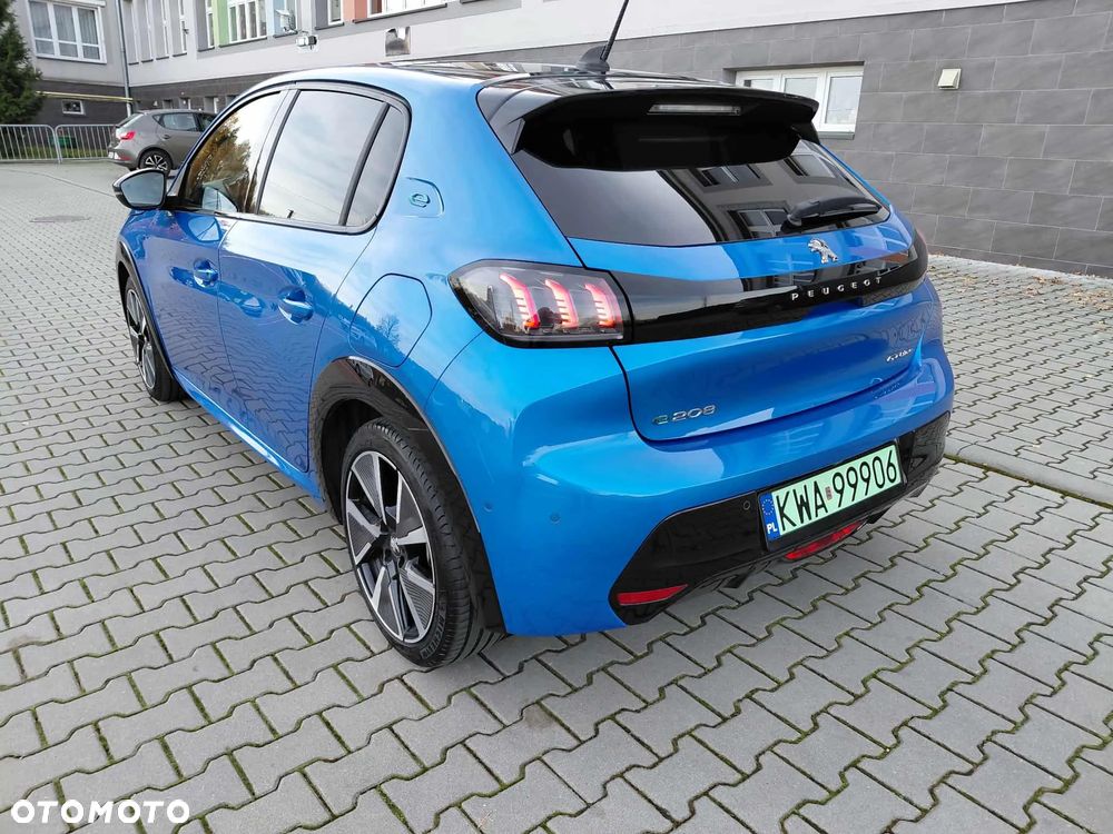 Peugeot 208 e-208 GT Line - 4