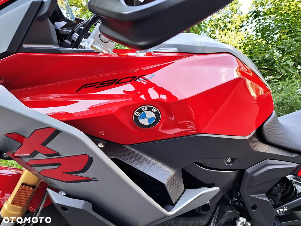 BMW XR - 16