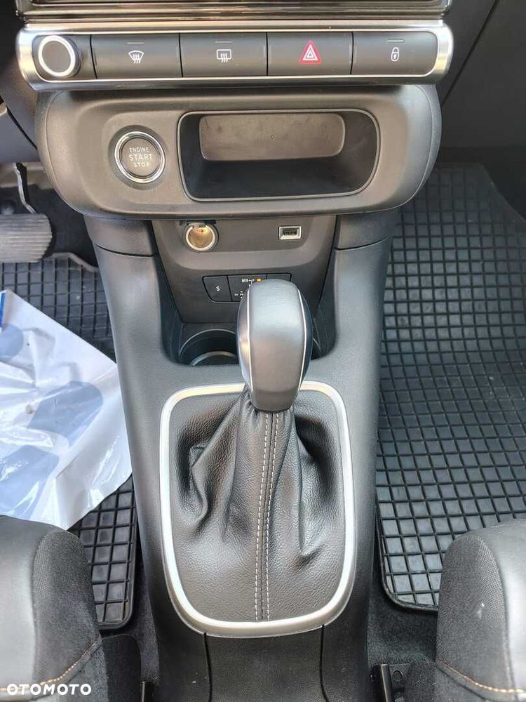Citroën C3 1.2 PureTech Max EAT6 - 19