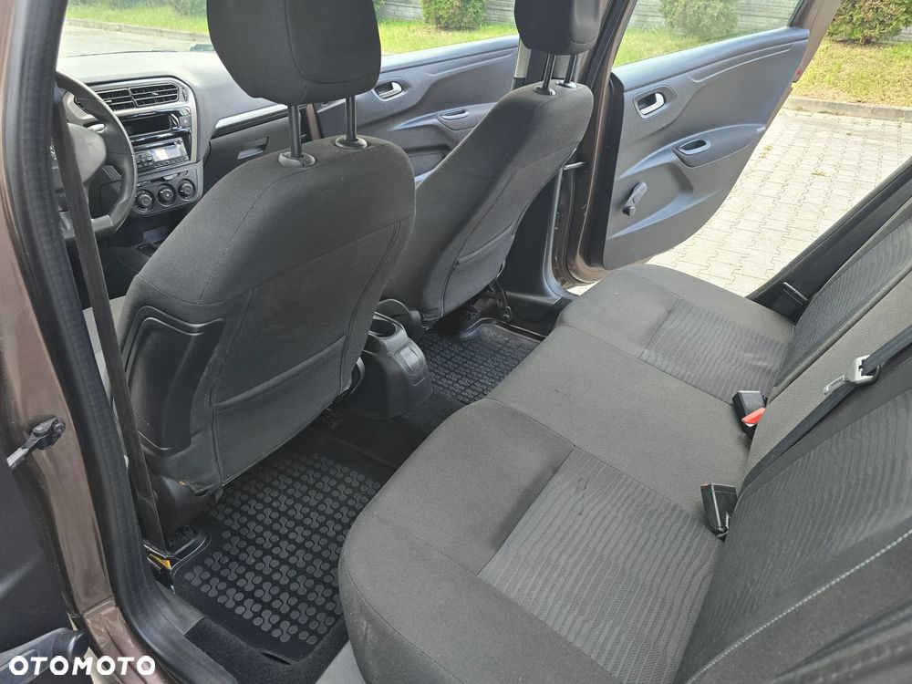 Peugeot 301 1.6 HDi Active - 9