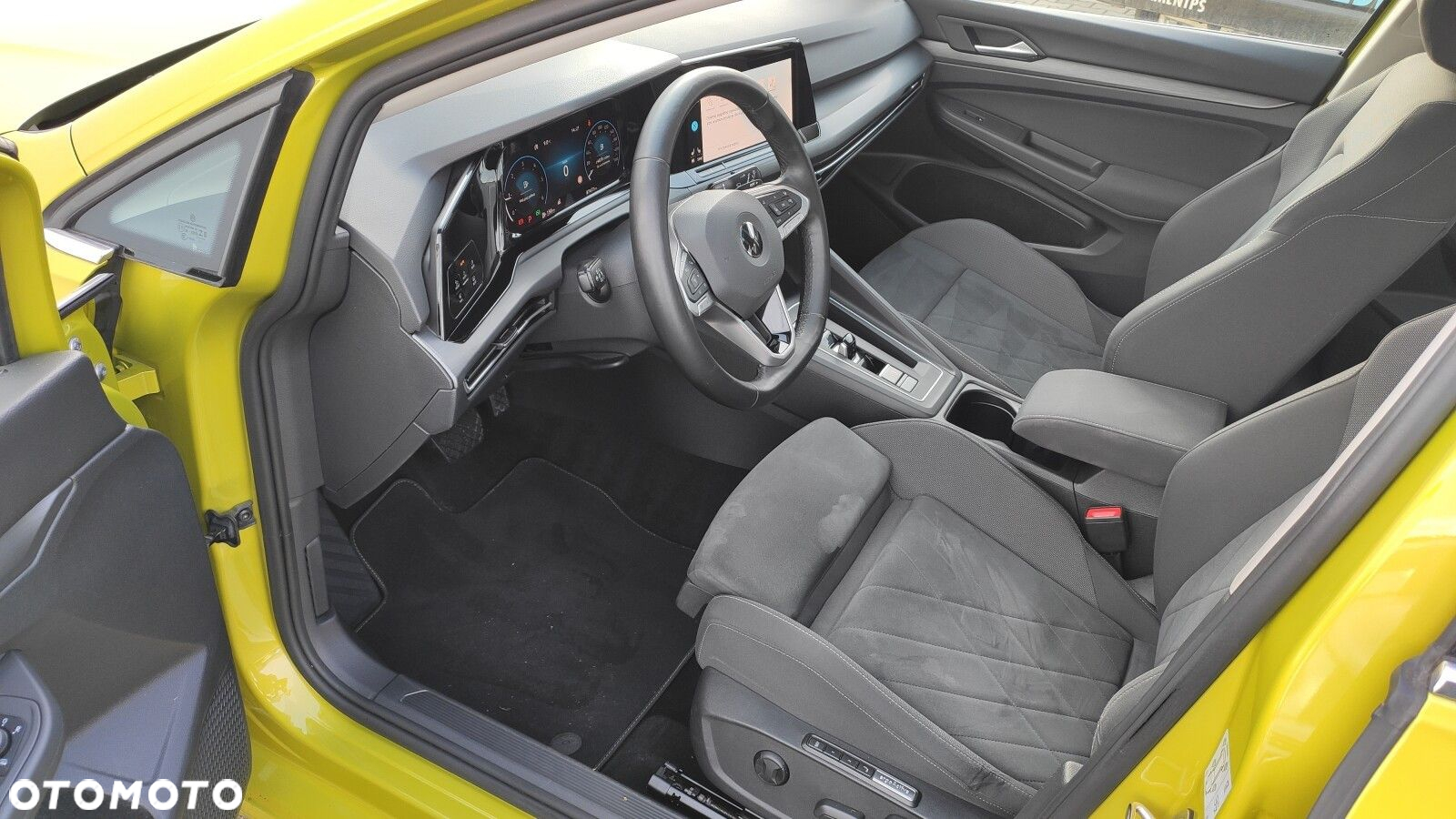 Volkswagen Golf - 9