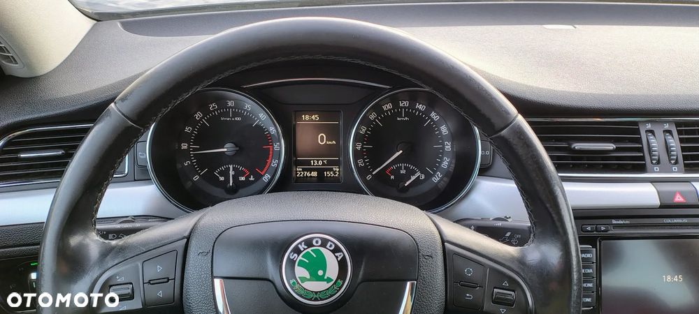 Skoda Superb 1.6 TDI Exclusive - 21