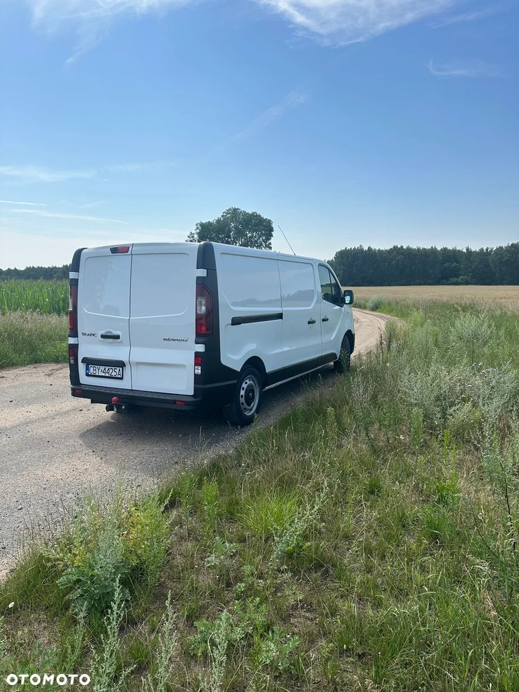 Renault TRAFIC - 10