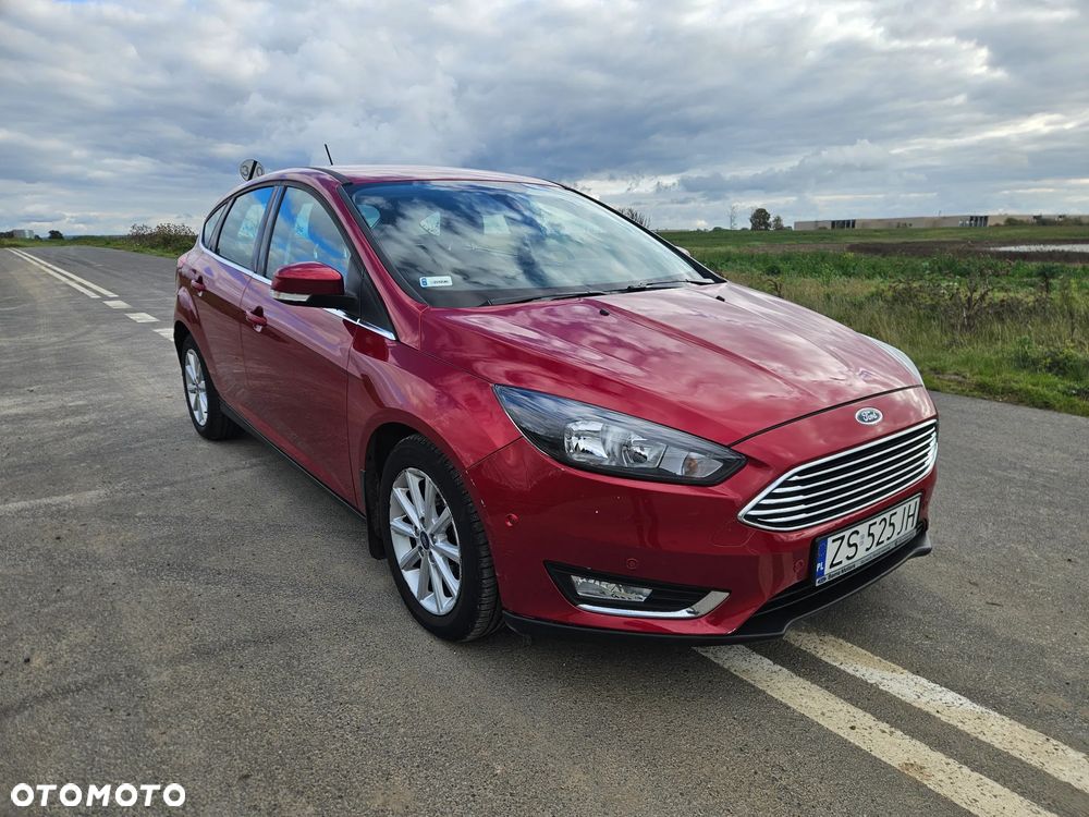 Ford Focus 1.5 EcoBoost Titanium ASS - 5