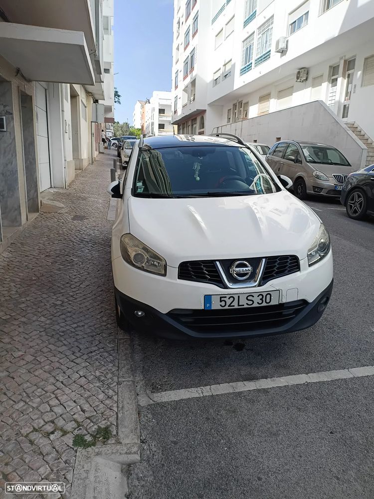 Nissan Qashqai +2 - 2