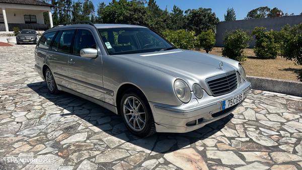 Mercedes-Benz E 220 CDI Avantgarde