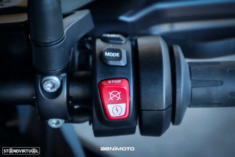 BMW S 1000 XR - 11
