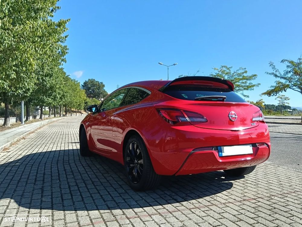 Opel Astra GTC - 5