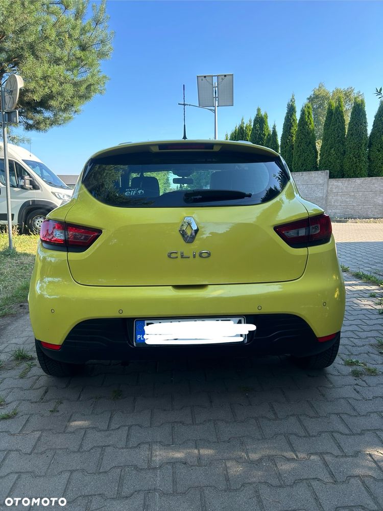 Renault Clio 1.2 16V Life - 6