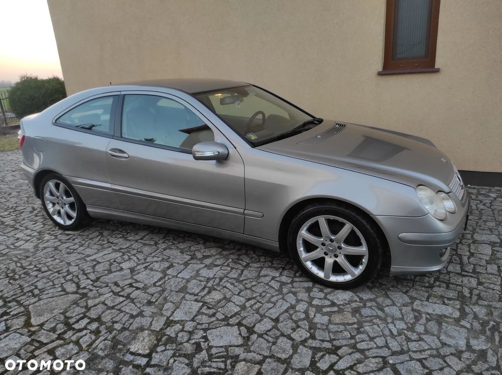 Mercedes-Benz Klasa C 230 - 2