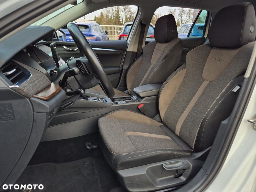 Skoda Octavia 2.0 TDI 4x4 Scout DSG - 11