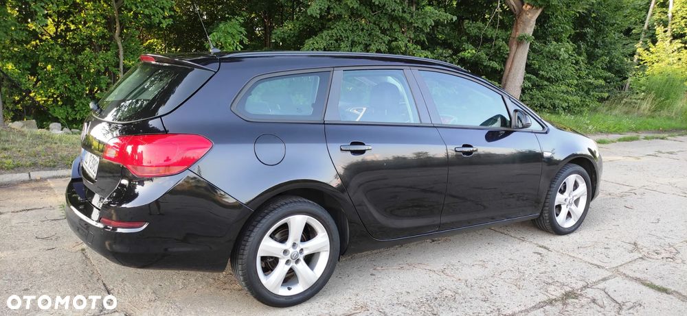 Opel Astra 1.6 ECOFLEX Start/Stop Edition - 26