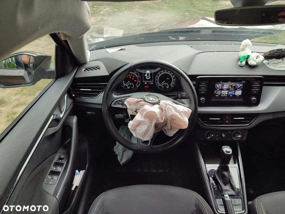 Skoda Kamiq 1.0 TSI Style DSG - 8