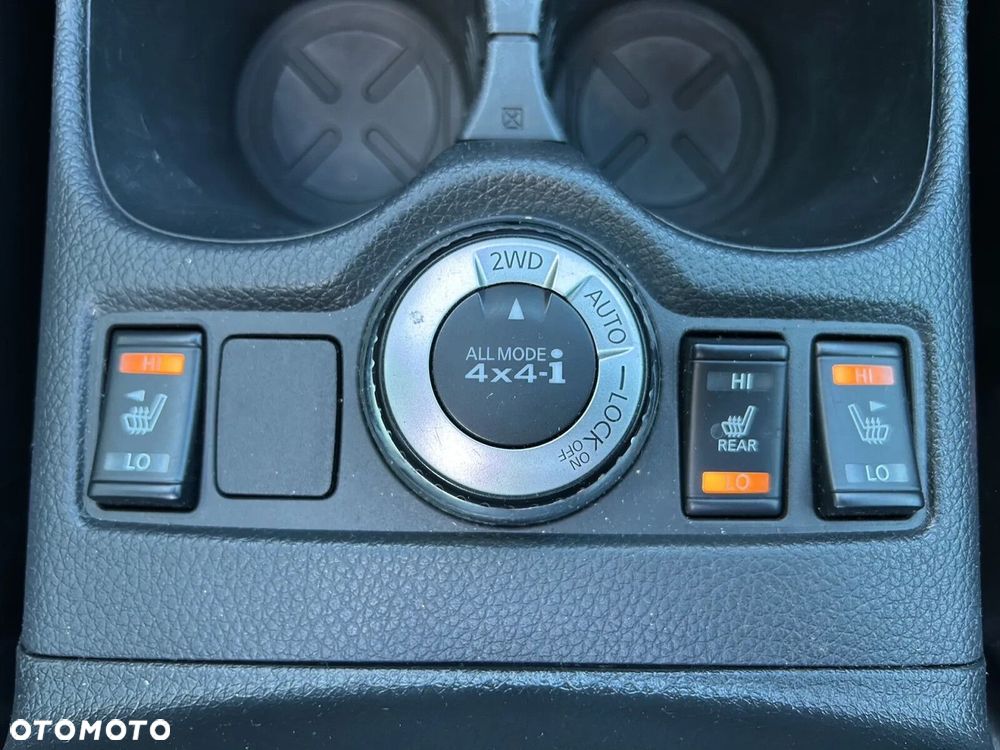 Nissan X-Trail 2.0 dCi Tekna 4WD - 28