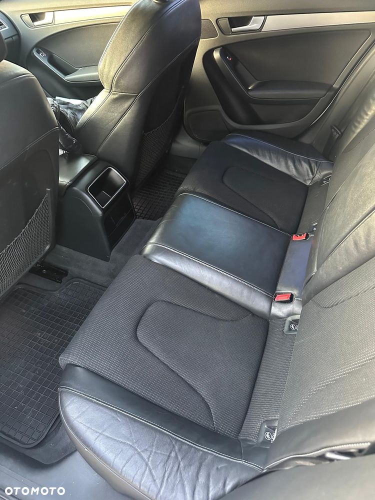 Audi A4 Avant 2.0 TDI - 26