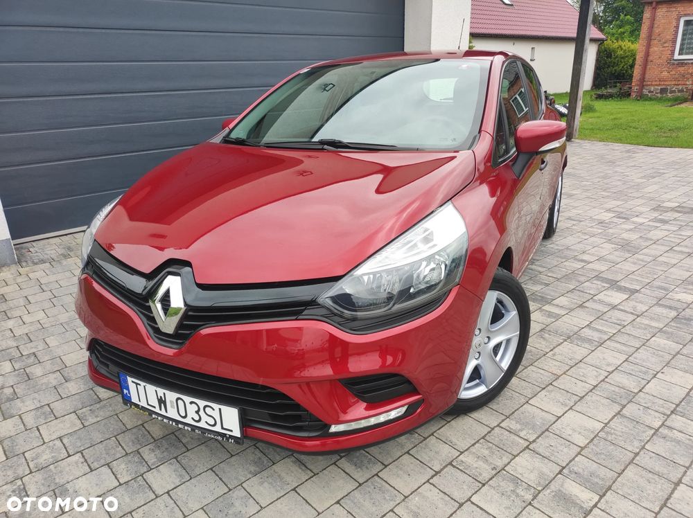 Renault Clio - 26
