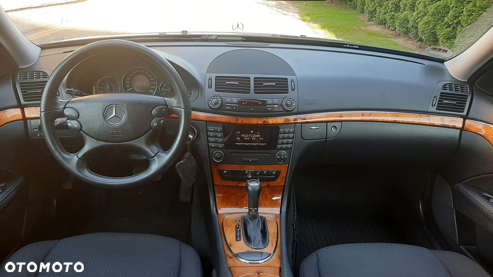 Mercedes-Benz Klasa E 200 T Kompressor Automatik Elegance - 20