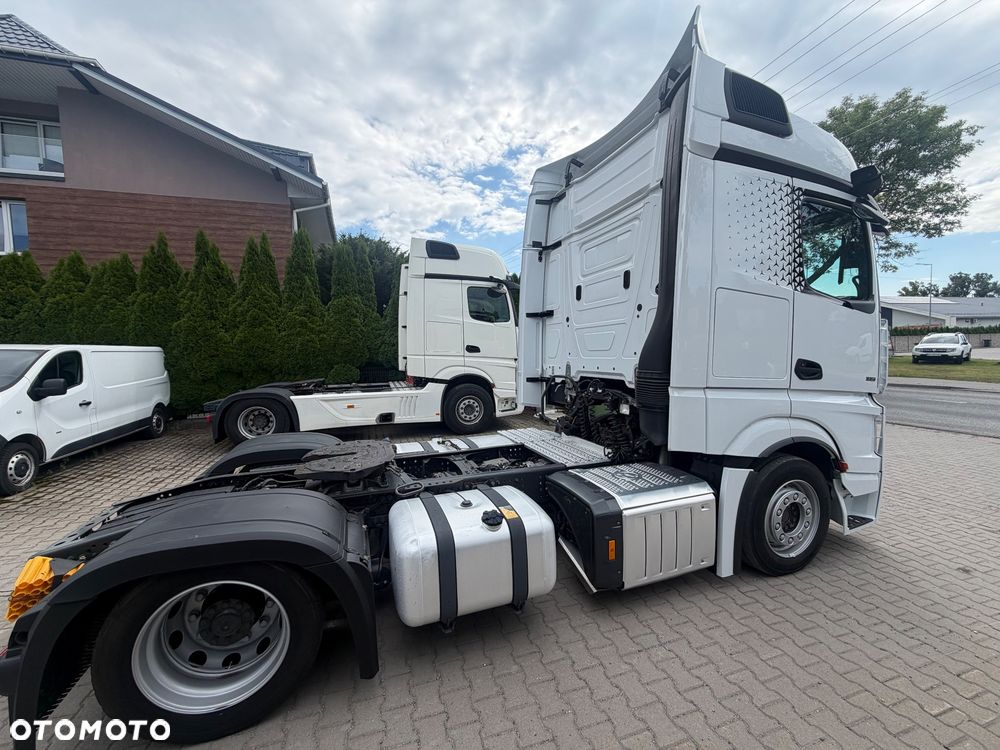 Mercedes-Benz Actros L 1851 Big LowDeck Bogata wersja - 9